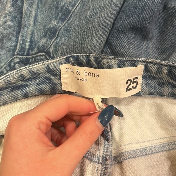 Rag & Bone Woman’s Blue Jeans Size 25 - Picture 6 of 7